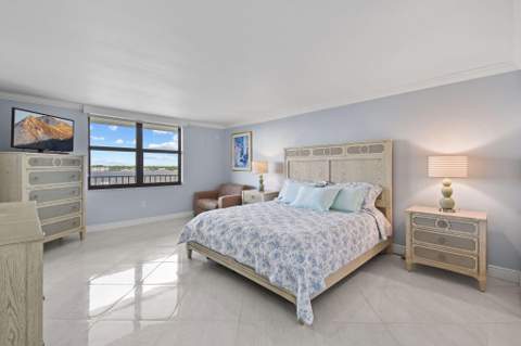 3460 S Ocean Boulevard #510, Palm Beach FL - photo 11 of 39