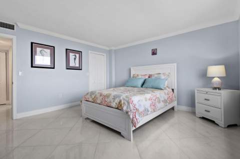 3460 S Ocean Boulevard #510, Palm Beach FL - photo 16 of 39
