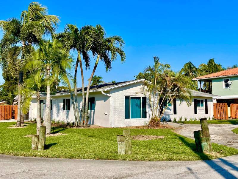 4 bedroom Single Family Residence at 2809 SW 46th Street, Avon Heights, Dania Beach — photo 3
