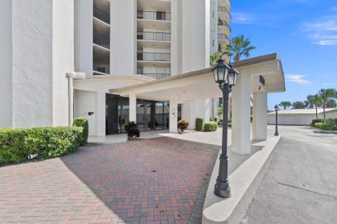 3120 N Highway A1a #402, Fort Pierce FL - photo 10 of 48
