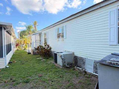 2 S 4 Seasons Road, Palm Beach Gardens FL - photo 16 of 17