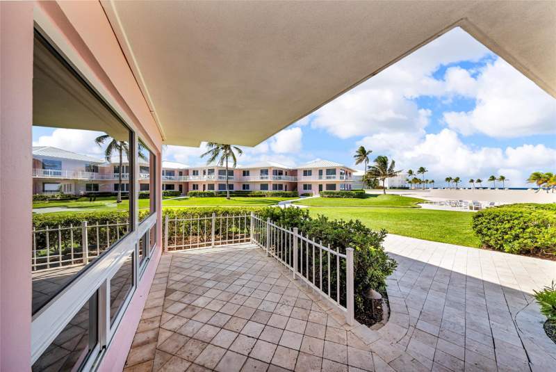 2 bedroom Stock Cooperative at 1922 S Ocean Lane #10, Ocean Lane Villas Co-Op, Fort Lauderdale — photo 5