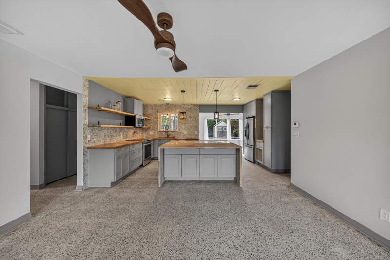 3 bedroom Single Family Residence at 818 NW 28th Court, Jenada Villas, Wilton Manors — photo 4