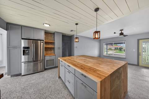 818 NW 28th Court, Wilton Manors FL - photo 12 of 46