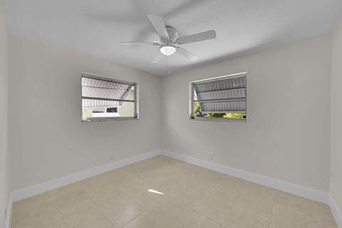 5309 NW 49th Avenue, Tamarac FL - photo 17 of 52