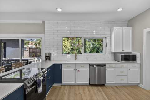 2112 Manatee Drive, Fort Lauderdale FL - photo 17 of 63