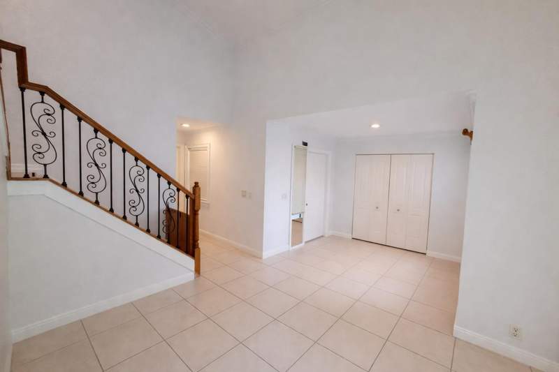 3 bedroom Townhouse at 9856 Watermill Circle #C, Briarridge 1, Boynton Beach — photo 3