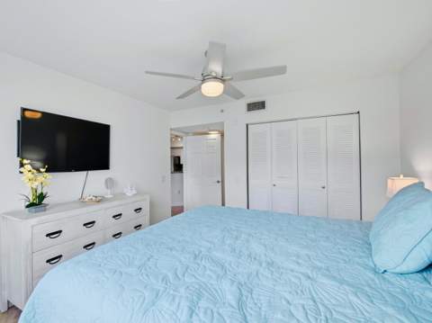 316 Villa Circle, Boynton Beach FL - photo 14 of 41