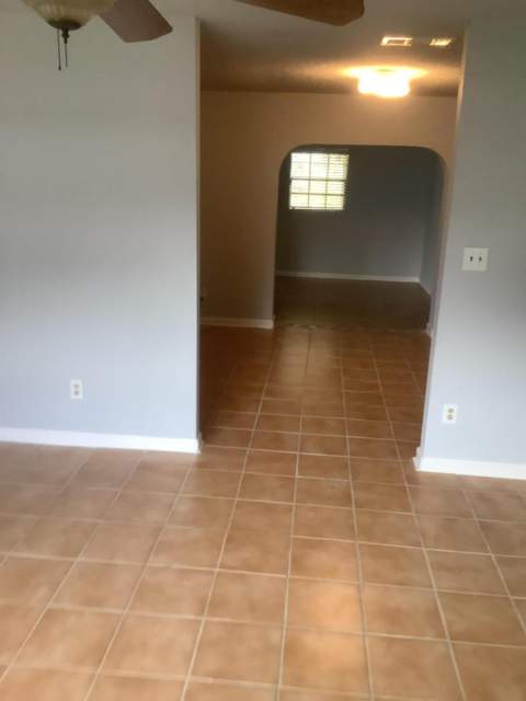 3209 Jersey Court, Fort Pierce FL - photo 12 of 42