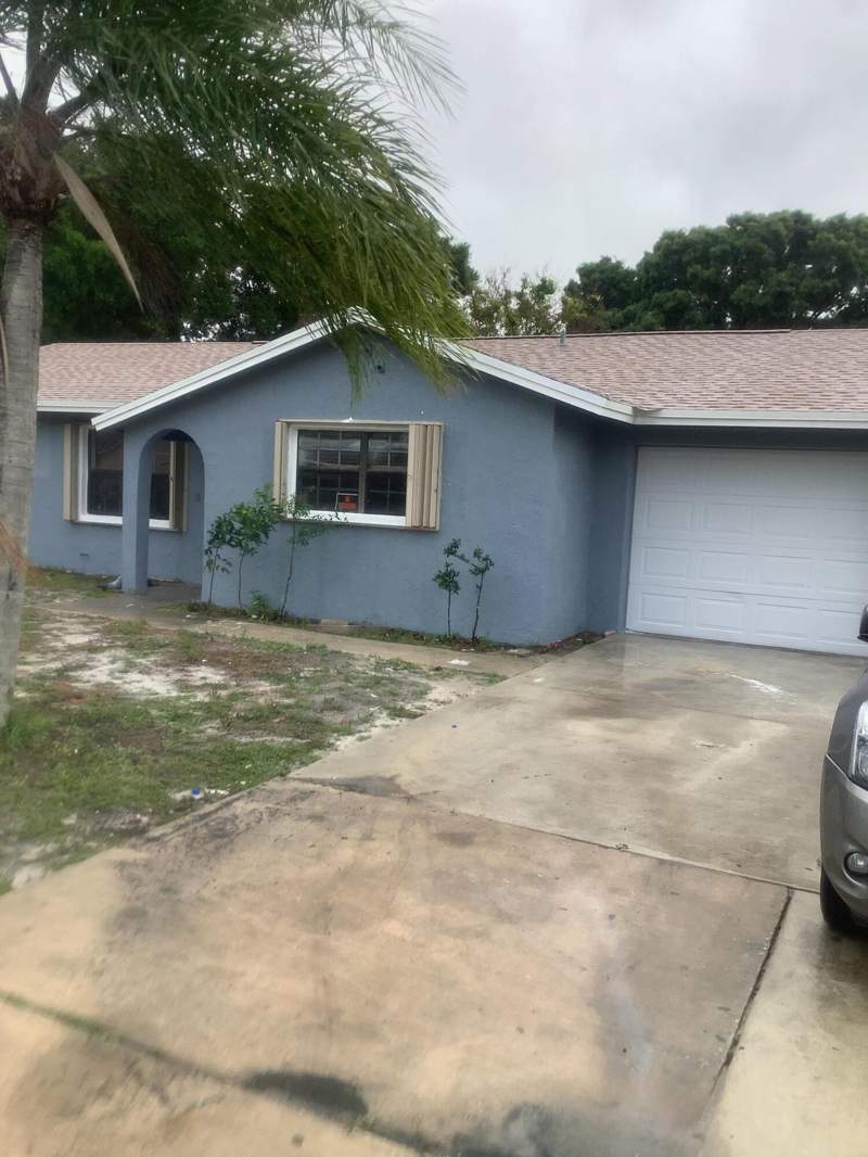 3 bedroom Single Family Residence at 3209 Jersey Court, Pinecrest Estates Unit 1, Fort Pierce — photo 3