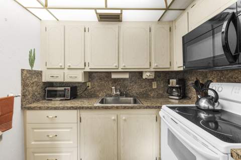 266 Ventnor, Deerfield Beach FL - photo 10 of 41