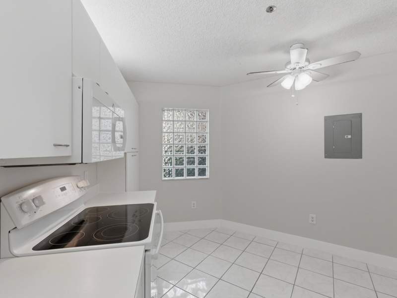 3 bedroom Condominium at 5265 Brisata Circle #P, Illustre Village Condo, Boynton Beach — photo 3