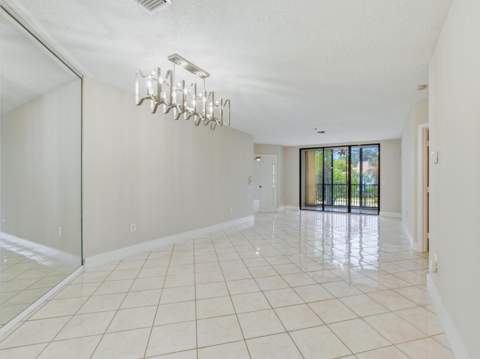 5265 Brisata Circle #P, Boynton Beach FL - photo 14 of 61