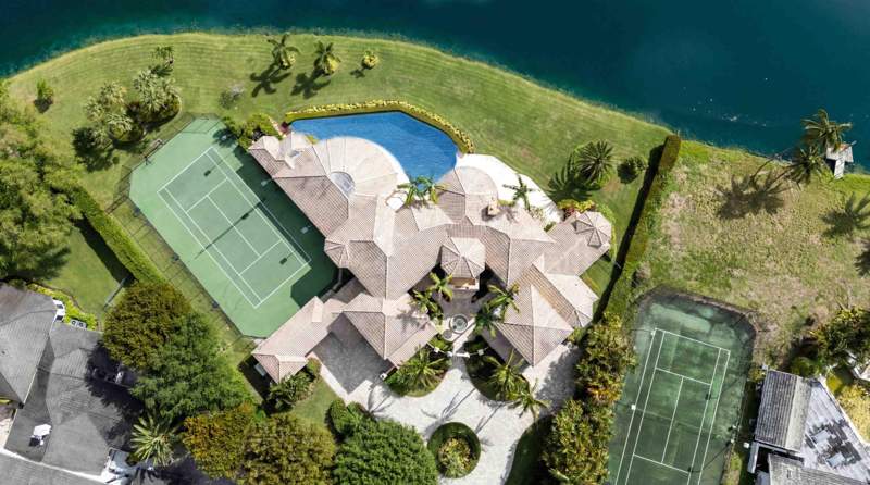 8 bedroom Single Family Residence at 18118 Daybreak Drive, Long Lake Estates 1 As, Boca Raton — photo 4