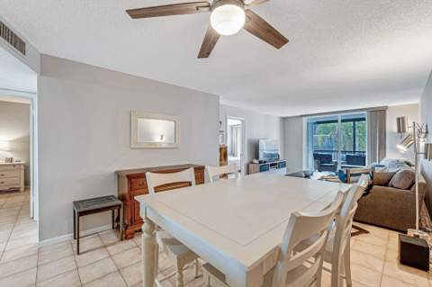 760 E Ocean Avenue #303, Boynton Beach FL - photo 6 of 41