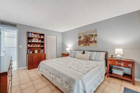 760 E Ocean Avenue #303, Boynton Beach FL - photo 15 of 41