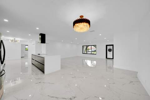 7301 NW 13th Court, Plantation FL - photo 14 of 36