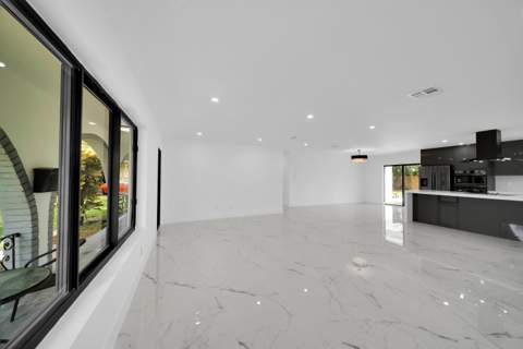 7301 NW 13th Court, Plantation FL - photo 16 of 36