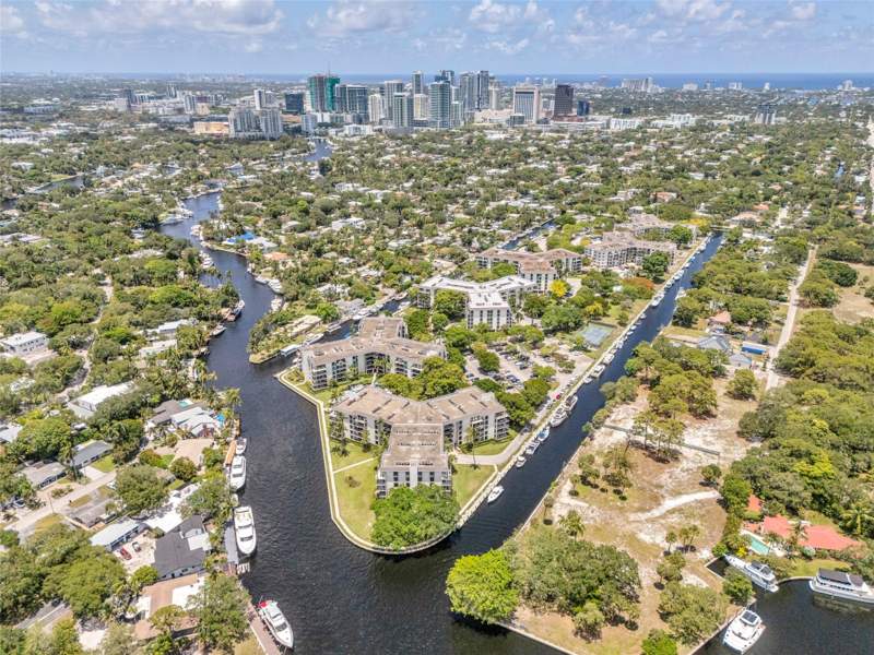 2 bedroom Condominium at 900 River Reach Drive #518, River Reach Condominium I, Fort Lauderdale — photo 2