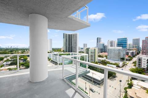 315 NE 3rd Avenue #1506, Fort Lauderdale FL - photo 9 of 36