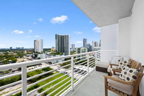 315 NE 3rd Avenue #1506, Fort Lauderdale FL - photo 18 of 36