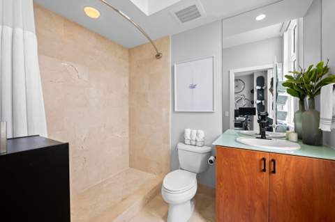 315 NE 3rd Avenue #1506, Fort Lauderdale FL - photo 23 of 36
