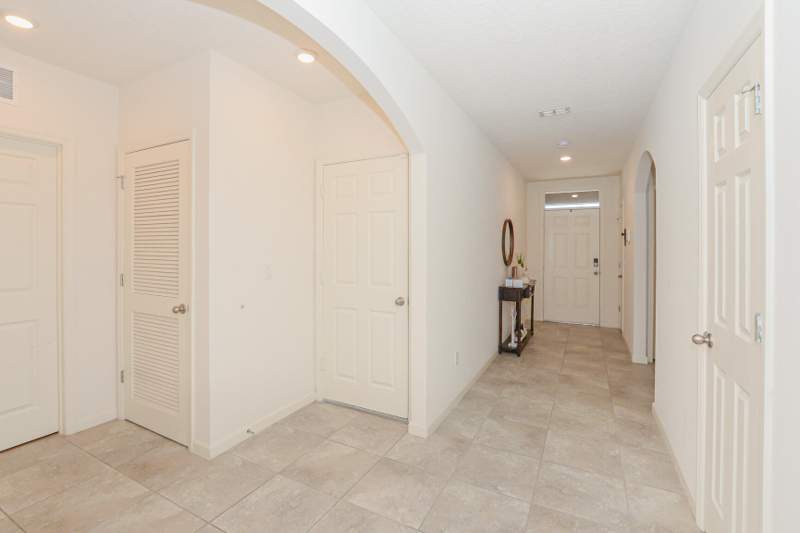 4 bedroom Single Family Residence at 567 SW Paar Drive, Port St Lucie Section 22, Port St. Lucie — photo 5