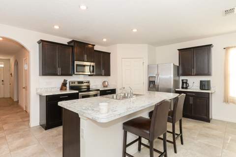 567 SW Paar Drive, Port St. Lucie FL - photo 6 of 36