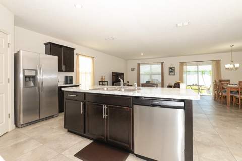 567 SW Paar Drive, Port St. Lucie FL - photo 9 of 36