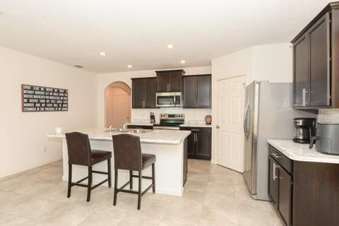567 SW Paar Drive, Port St. Lucie FL - photo 10 of 36