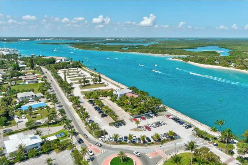 2 bedroom Condominium at 355 S Ocean Drive #602, Avalon Beach Club, A Condominium, Hutchinson Island — photo 2