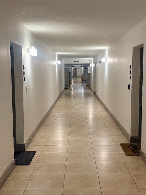 2 bedroom Condominium at 701 NW 19th Street #500, Tennis Club II Courts Condo, Fort Lauderdale — photo 4