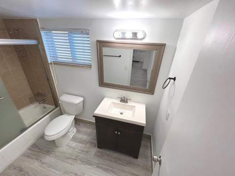 1060 Crystal Lake Drive #101, Deerfield Beach FL - photo 13 of 15