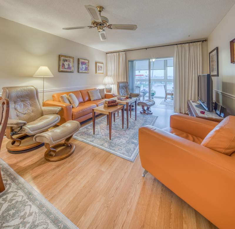 1 bedroom Condominium at 2728 N Garden Dr Drive #413, Lake Clarke Gardens Condo 7, Lake Worth — photo 5