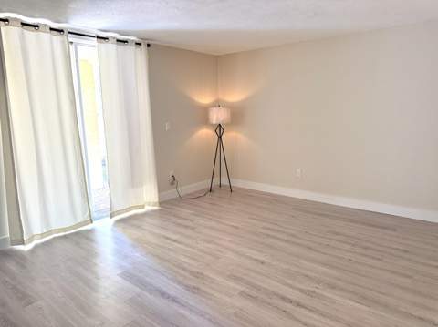 8401 W Sample Road #21, Coral Springs FL - photo 9 of 21