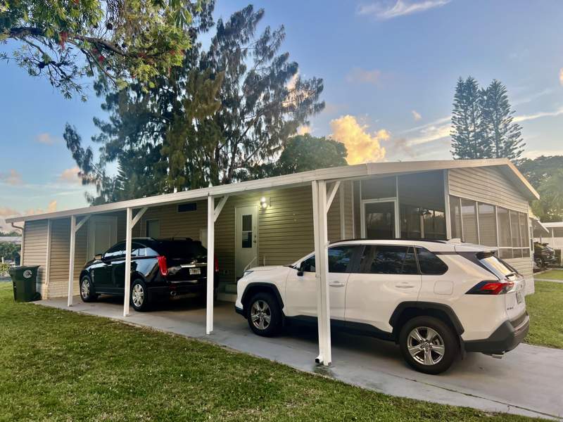 2 bedroom Mobile Home at 3306 NW 67th Street, Tallowwood Isle, Coconut Creek — photo 4