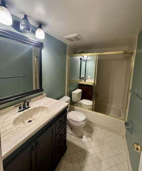 110 Lake Emerald Drive #404, Oakland Park FL - photo 17 of 24