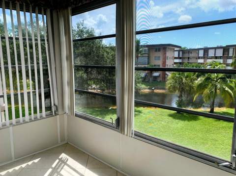 2800 NW 47th Terrace #304, Lauderdale Lakes FL - photo 14 of 29