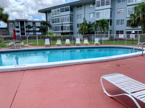 2800 NW 47th Terrace #304, Lauderdale Lakes FL - photo 23 of 29