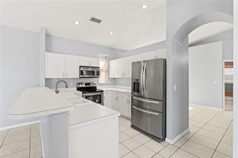 3222 NW 22nd Avenue, Oakland Park FL - photo 10 of 72