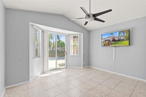 3222 NW 22nd Avenue, Oakland Park FL - photo 16 of 72