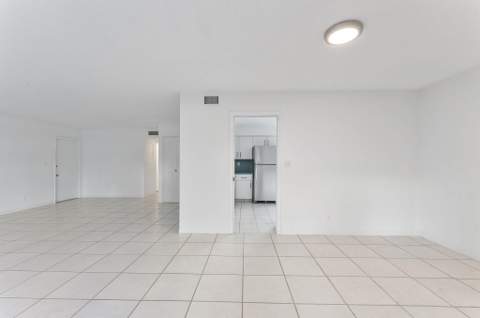 6612 Burning Wood Drive #170, Boca Raton FL - photo 8 of 32