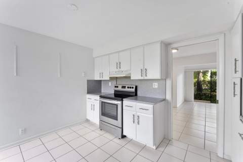 6612 Burning Wood Drive #170, Boca Raton FL - photo 6 of 32