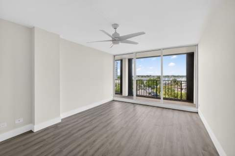 136 Lakeshore Drive #511, North Palm Beach FL - photo 8 of 17
