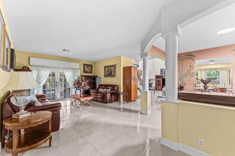 6220 Kelty Way, Lake Worth FL - photo 9 of 64