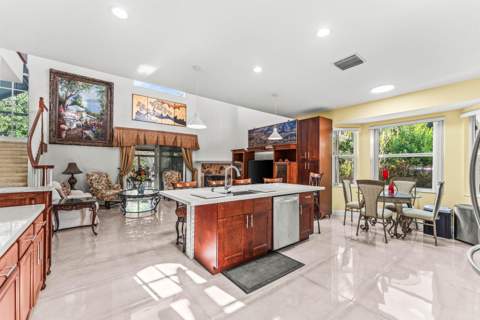 6220 Kelty Way, Lake Worth FL - photo 19 of 64