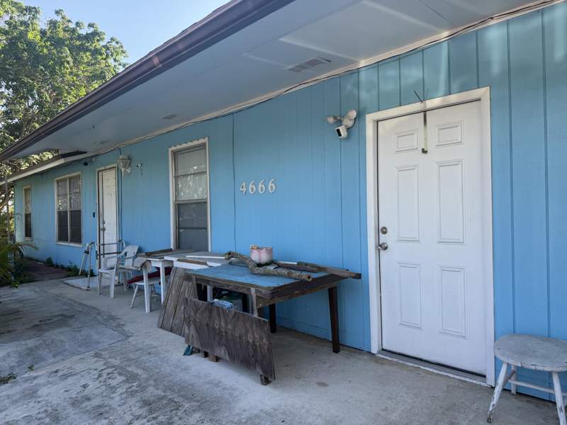 3 bedroom Single Family Residence at 4666 E Holt, Holt Estate In, West Palm Beach — photo 4