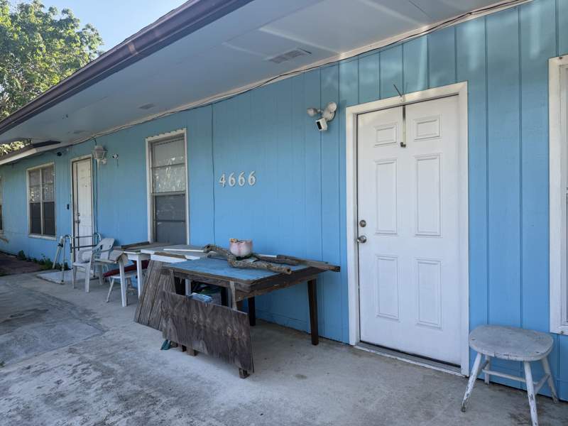 3 bedroom Single Family Residence at 4666 E Holt, Holt Estate In, West Palm Beach — photo 5