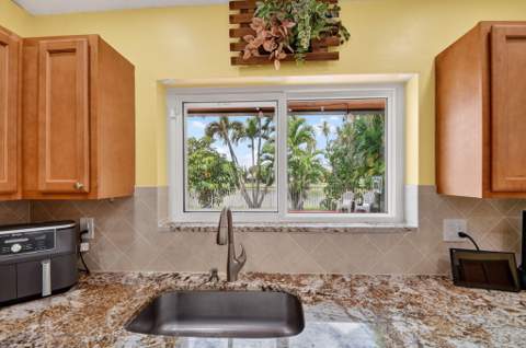 9501 Majestic Way, Boynton Beach FL - photo 19 of 72
