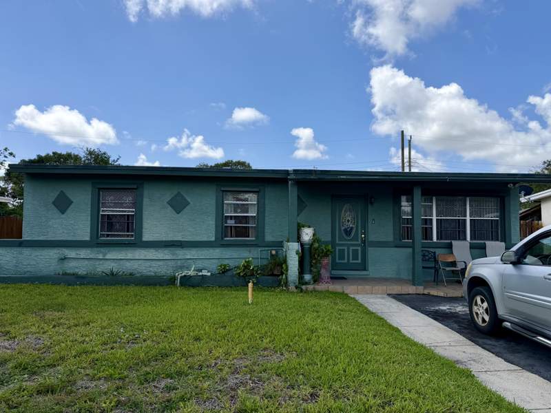 3 bedroom Single Family Residence at 1004 NW 12th Street, Lauderdale Manors Add-Rev Plat, Fort Lauderdale — photo 2